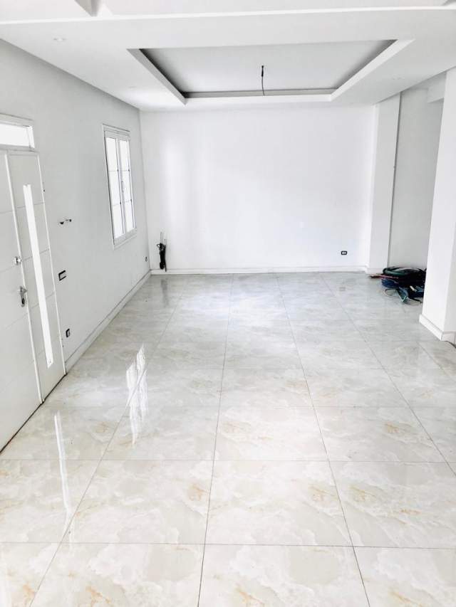 Tirane, jepet me qera Vile 4 kateshe 600 m² 3.000 Euro (Rruga Tafil Agai, Selite)