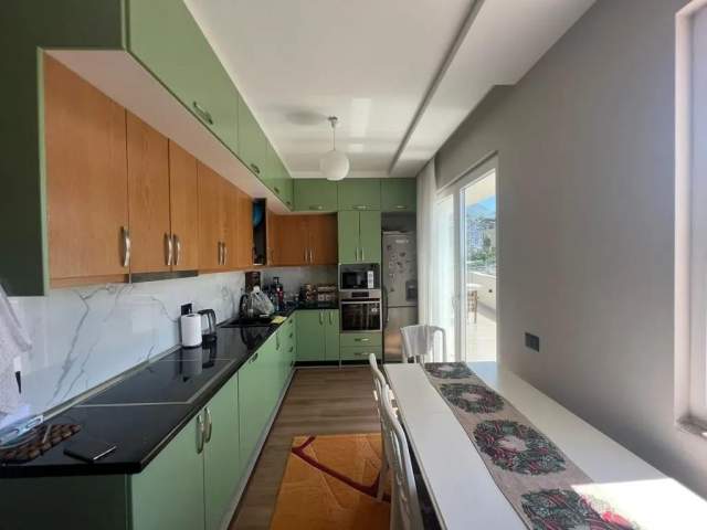Tirane, shes Penthouse 3+1+A+BLK Kati 1, 244 m² 235.000 Euro (Rr e Dajtit)