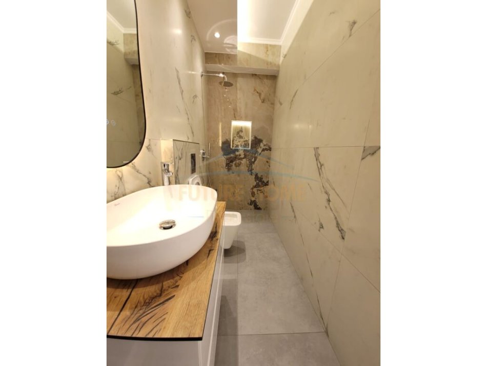Tirane, shitet apartament 2+1 , 95 m² 210.000 € (Zogu i Zi) 	 AREA41040