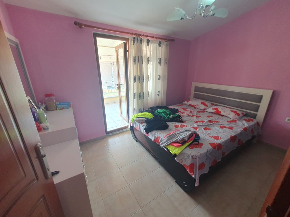 SHITET: APARTAMENT PENTHOUSE / zona: POGRADEC