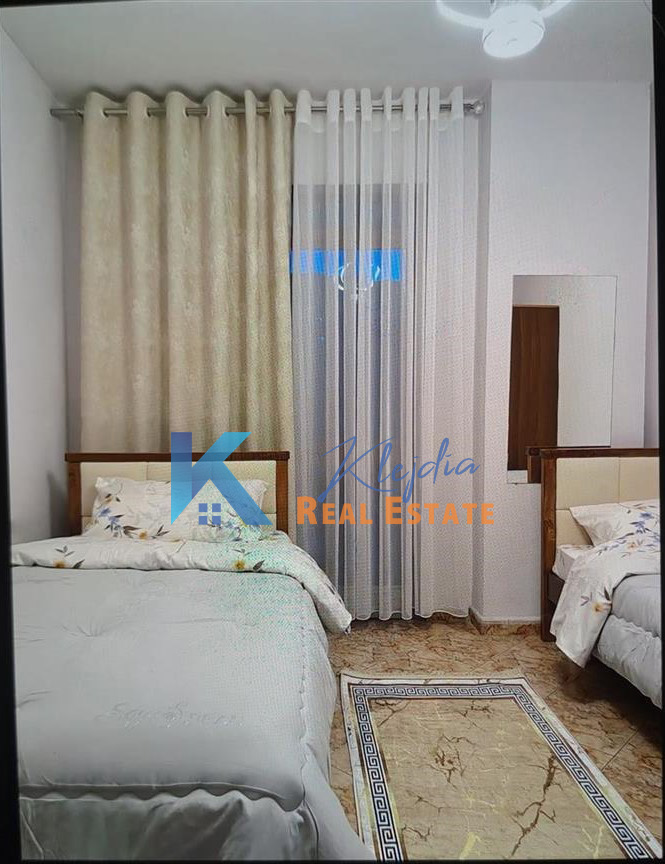 Tirane, jap me qera apartament 2+1+Ballkon Kati 9, 94 m² 650 € (Stacioni i Trenit)
