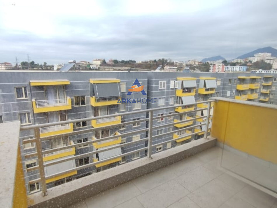 Tirane, shitet apartament 1+1+Ballkon Kati 4, 63 m² 83.000 € (RESIDENCA TOM DOSHI,SHKOZË)