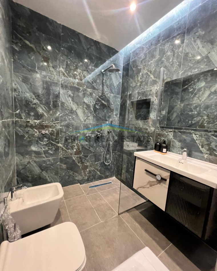Tirane, jepet me qera apartament 2+1+Ballkon Kati 1, 90 m² 750 € (Don Bosko)