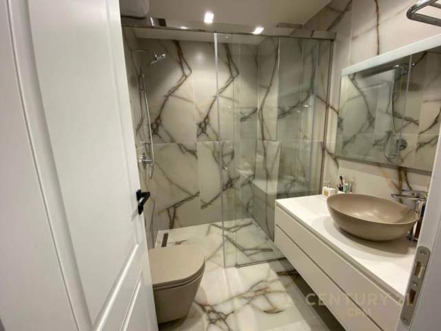 Tirane, jepet me qera apartament 3+1+BLK Kati 7, 112 m² 1.500 Euro (Shkolla e Baletit)