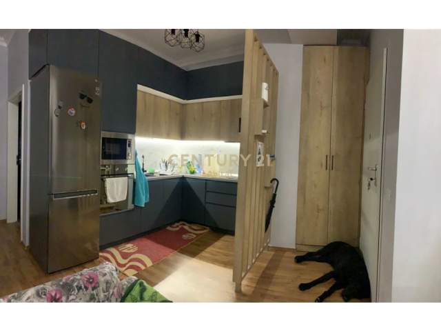 Tirane, shitet apartament 2+1+BLK Kati 8, 101 m² 125.000 Euro (ALI DEMI)