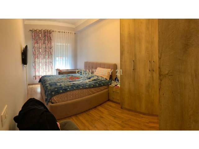Tirane, shitet apartament 2+1+BLK Kati 8, 101 m² 125.000 Euro (ALI DEMI)