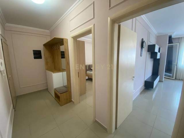 Tirane, jepet me qera apartament 1+1+BLK Kati 5, 70 m² 470 Euro (Bulevardi I Ri)