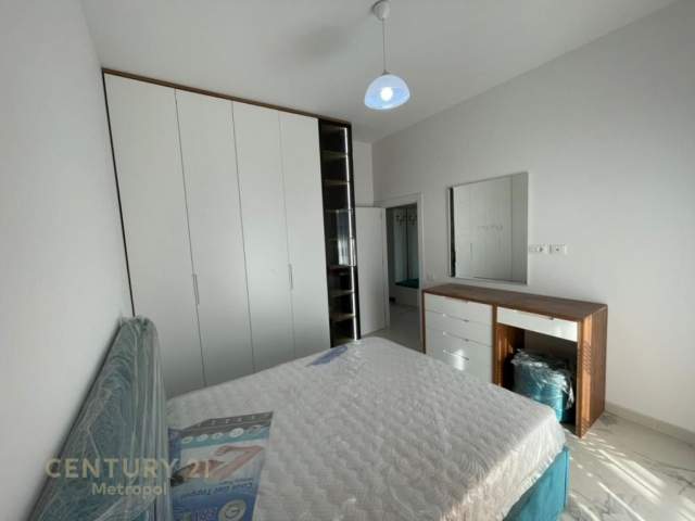 Tirane, jepet me qera apartament Kati 7, 78 m² 610 Euro (square 21)