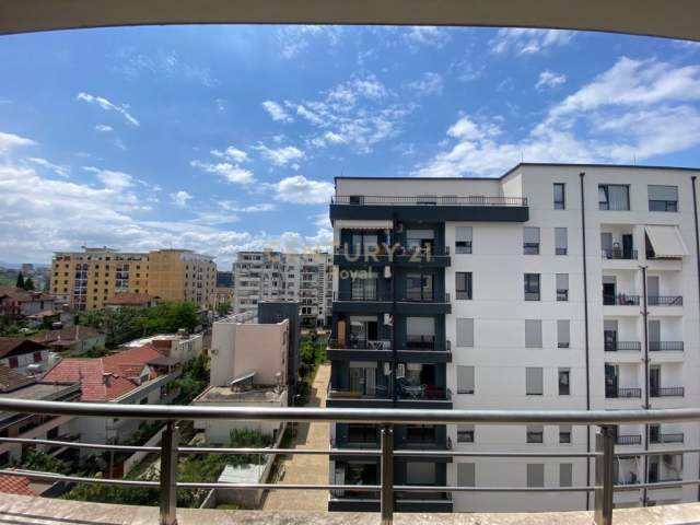 Tirane, shitet apartament 1+1+BLK Kati 6, 78 m² 90.000 Euro (kinostudio)