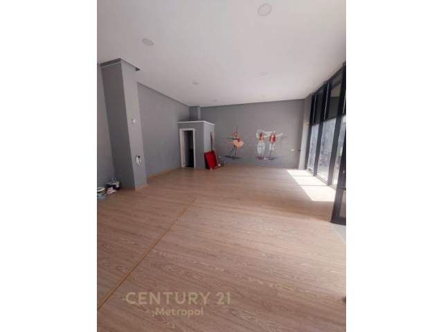 Tirane, shitet apartament 1+1 Kati 0, 69 m² 70.000 Euro (golden park)