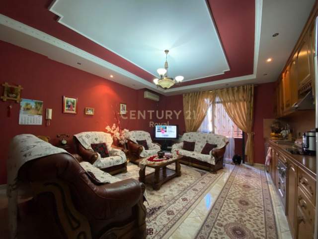Tirane, shitet 4+1+BLK Kati 1, 150 m² 390.000 Euro