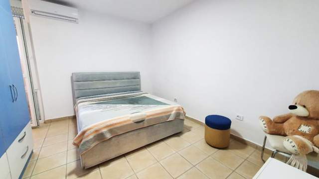 Tirane, jepet me qera apartament 2+1+A+BLK Kati 14, 750 Euro (Ish Ekspozita shqipria Sot)