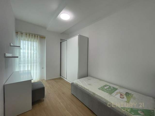 Tirane, jepet me qera apartament 2+1 500 Euro (siri kodra)