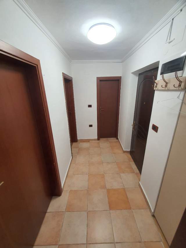 Tirane, jepet me qera apartament 2+1+BLK Kati 2, 96 m² 700 Euro (Rruga Sami Frasheri)