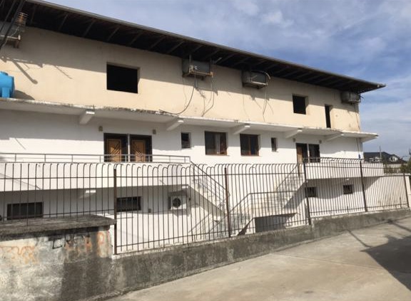 Tirane, shes ambjent biznesi Kati 4, 1.330 m² 1.350.000 Euro