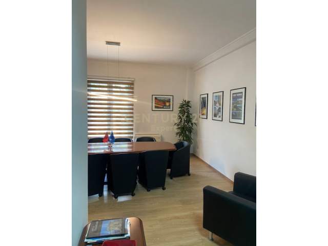 Tirane, shes apartament 1+1 Kati 1, 64 m² 190.000 Euro