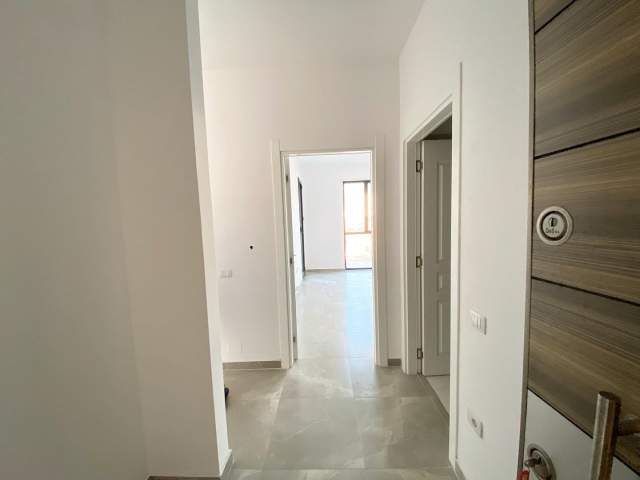 Tirane, jepet me qera apartament 1+1+BLK Kati 2, 64 m² 250 Euro (Rruga Kongresi i Manastirit)