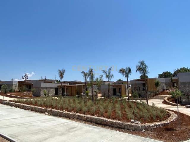 Dhermi, shitet apartament 2+1+BLK Kati 1, 105 m² 1 Euro (DHERMI)