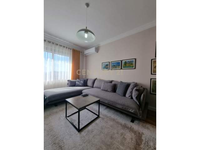 Tirane, shes apartament 77.000 Euro (astir)
