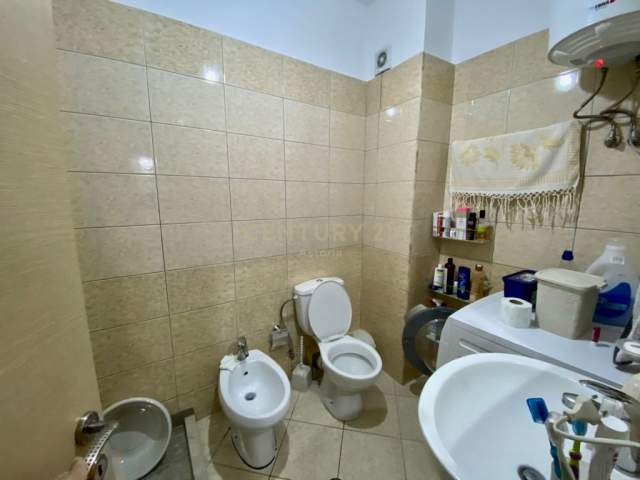 Tirane, shitet apartament 1+1+A+BLK Kati 3, 64 m² 62.000 Euro (PRANE VILA L, ASTIR)
