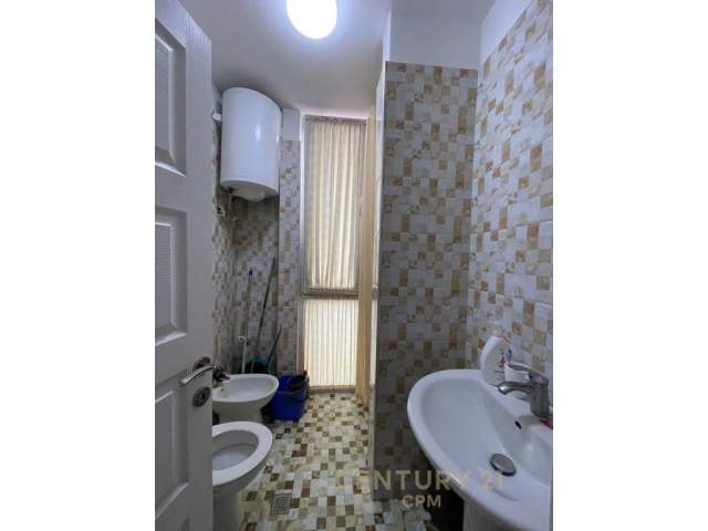 Tirane, shitet apartament 1+1+A+BLK Kati 4, 57 m² 87.000 Euro (Ish fusha e Aviacionit Tirana)