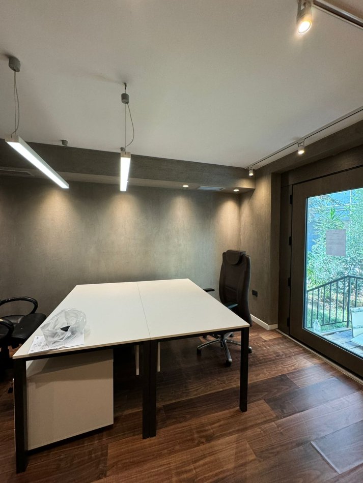 Tirane, shitet ambjent biznesi Kati 0, 62 m² 200.000 € (ETC, prane rruges se Sales)