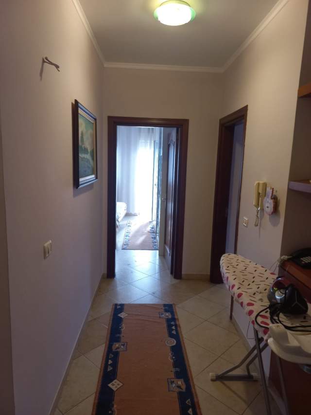 Tirane, shitet apartament 2+1+BLK Kati 8, 103 m² 170.000 Euro