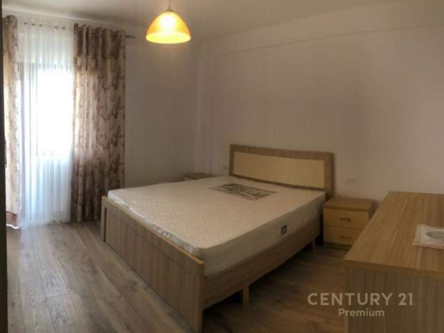 Tirane, jepet me qera apartament 2+1+BLK Kati 3, 90 m² 500 Euro (Kopshti Botanik)