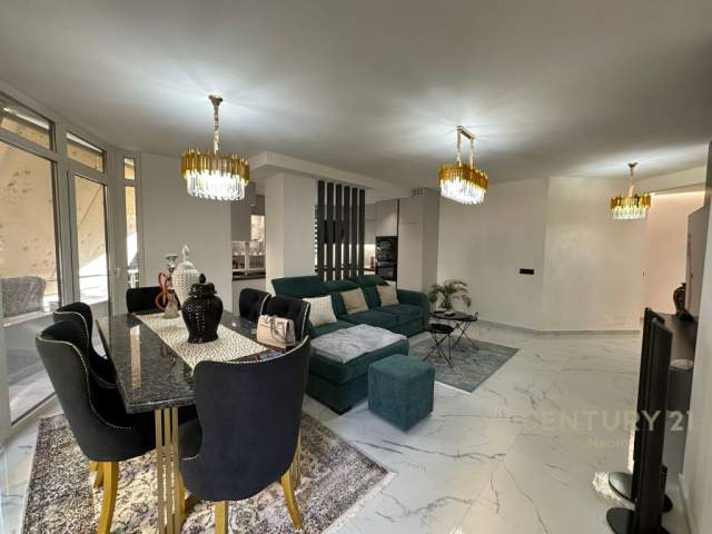 Tirane, jepet me qera apartament 3+1+BLK Kati 2, 140 m² 1.500 Euro (KOPSHTI ZOLOGJIK)