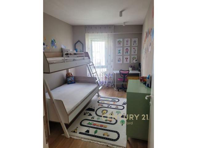 Tirane, jepet me qera apartament 2+1+BLK Kati 5, 82 m² 700 Euro (rruga artan lenja)