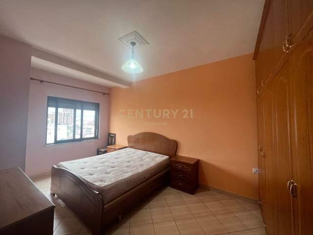 Tirane, shitet apartament 2+1+BLK Kati 8, 93 m² 93.000 Euro (rruga jordan misja)