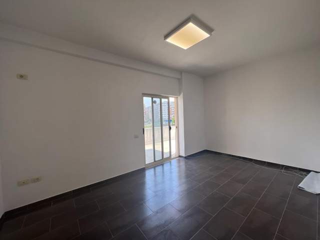 Tirane, shitet apartament 2+1+BLK Kati 1, 96 m² 110.000 Euro (Bulevardi ri)