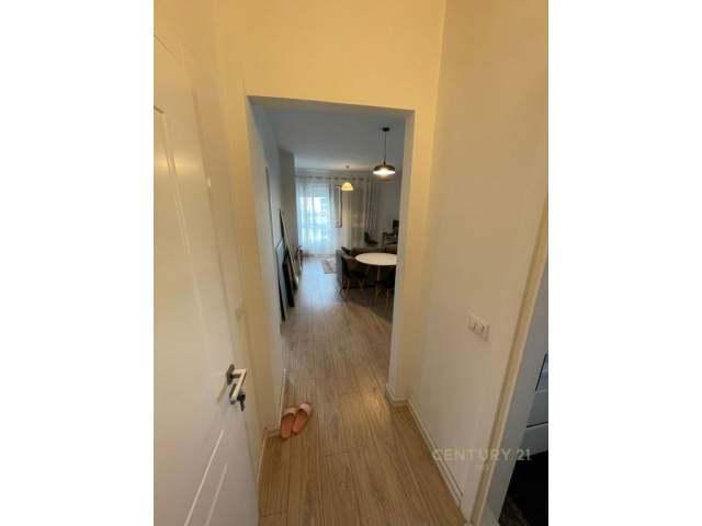 Tirane, ofert apartament Kati 5, 71 m² 135.000 Euro (Kopshti Zoologjik Tirana, Albania)