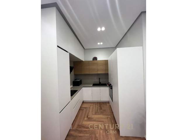 Tirane, jepet me qera apartament 1+1+A+BLK Kati 7, 69 m² 800 Euro (Kompleksi Delijorgji,Tirane)