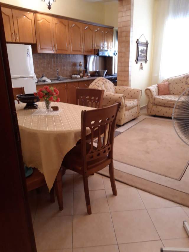 Tirane, shes apartament 2+1+BLK Kati 2, 90 m² 90.000 Euro (Ppran shkolles se Baletit)