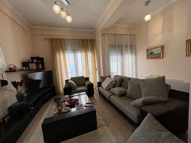 Tirane, shitet apartament 2+1+BLK Kati 2, 113 m² 175.000 Euro (Liqeni i Thate)