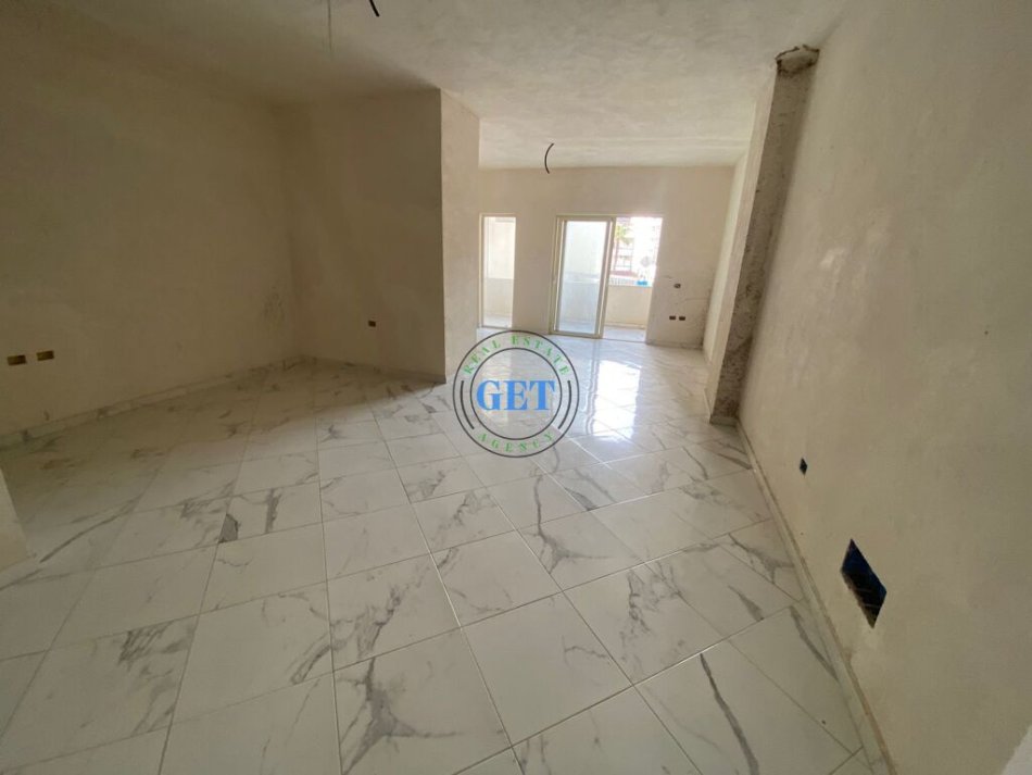 Durres, shitet apartament 2+1 Kati 2, 90 m² 130.000 € (Plazh Rrota Kuqe)