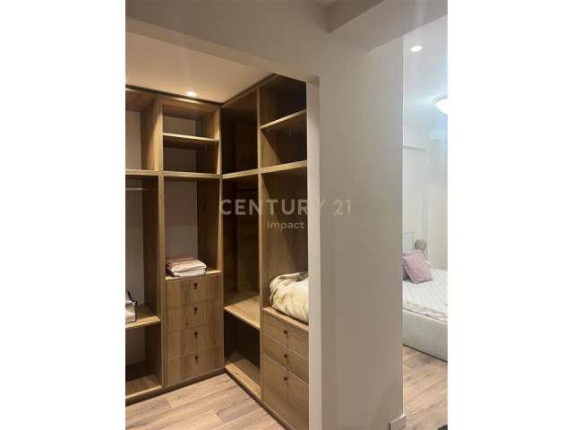 JAPIM ME QIRA DUPLEX LUKSOZ, KODRA E DIELLIT 2. 1,000 € /Muaj