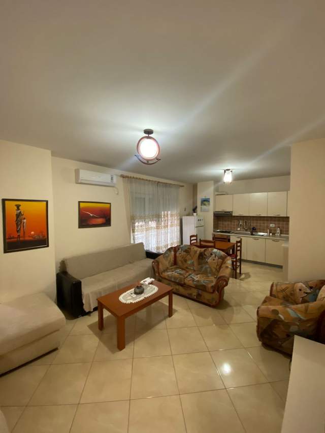 Tirane, shitet apartament 2+1+BLK Kati 6, 95 m² 195.000 Euro (Rruga e Kavajes)