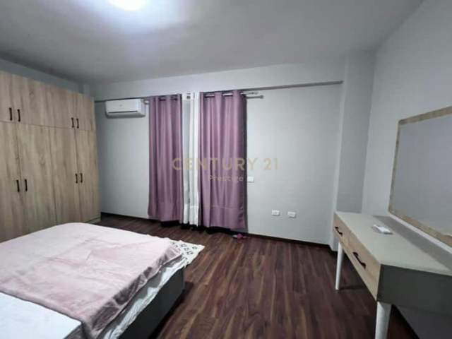 Tirane, shitet apartament 1+1+BLK Kati 8, 78 m² 77.800 Euro (YZBERISHT)