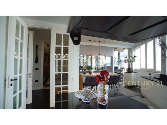 Tirane, shitet apartament Kati 4, 500 m² 1.050.000 Euro (Tirana, Albania)
