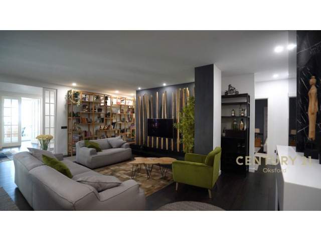 Tirane, shitet apartament Kati 4, 500 m² 1.050.000 Euro (Tirana, Albania)