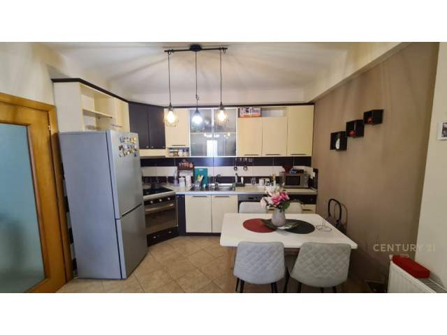 Tirane, ofert apartament Kati 5, 69 m² 125.000 Euro (Komuna e Parisit Tirana, Albania)