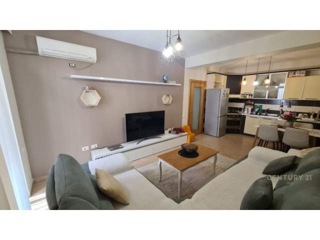 Tirane, shes apartament 1+1+BLK Kati 5, 69 m² 125.000 Euro
