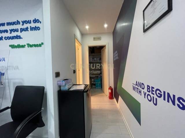 Tirane, ofert zyre Kati 1, 110 m² 1.350 Euro (Ambasador 1 Tirana, Albania)