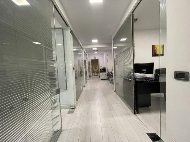 Tirane, ofert zyre Kati 1, 110 m² 1.350 Euro (Ambasador 1 Tirana, Albania)