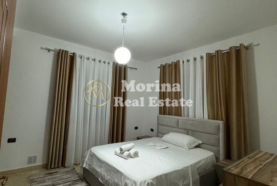 Tirane, jepet me qera shtepi 1+1 Kati 4, 90 m² 500 € (5 Maji)