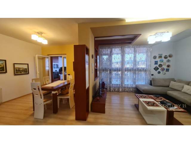 Tirane, ofert apartament Kati 10, 189 m² 350.000 Euro (Prane ArTurbina Tirana, Albania)