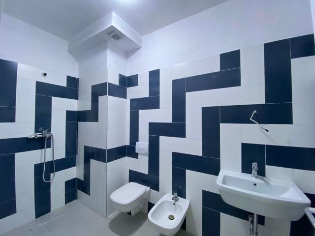 Tirane, jepet me qera apartament 2+1+BLK Kati 4, 92 m² 600 Euro (Rruga e Barikdave)