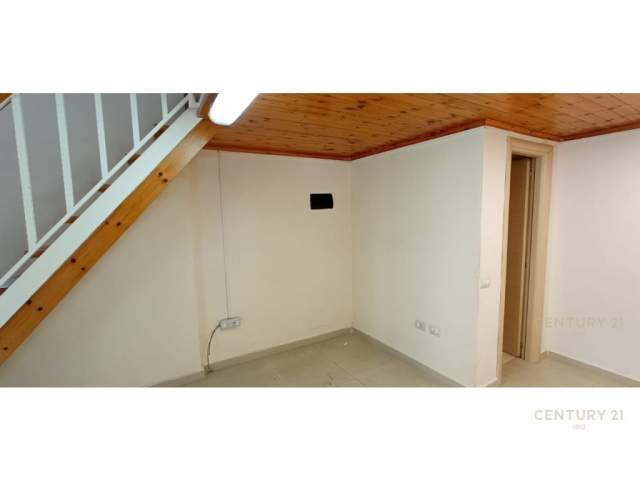 Tirane, jepet me qera ambjent biznesi Kati 0, 22 m² 360 Euro (Rruga Frosina Plaku, Tirana Tirana, Albania)